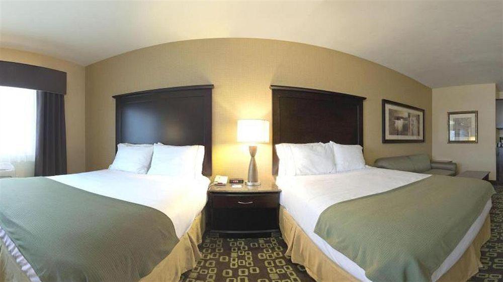 Courtyard By Marriott Los Angeles Woodland Hills Екстериор снимка