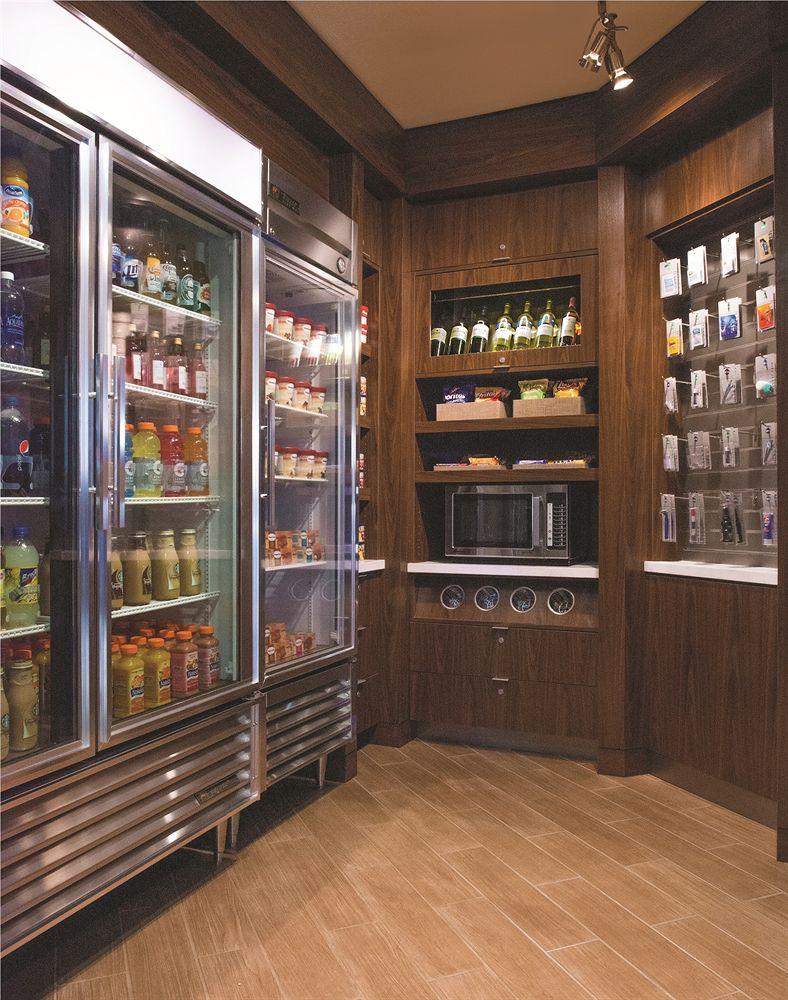 Courtyard By Marriott Los Angeles Woodland Hills Екстериор снимка