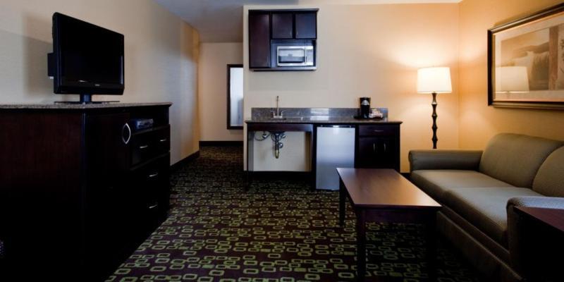 Courtyard By Marriott Los Angeles Woodland Hills Екстериор снимка