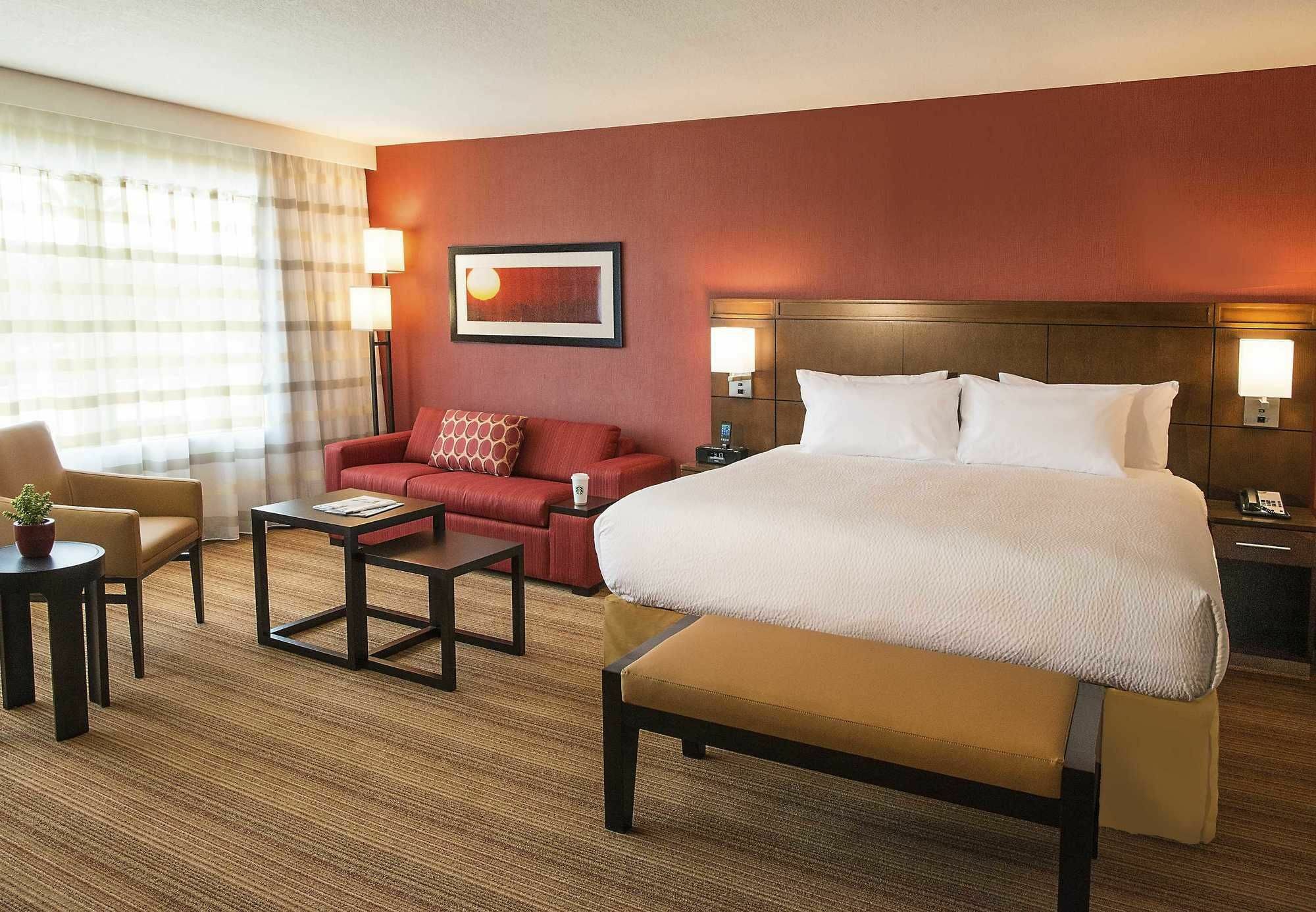Courtyard By Marriott Los Angeles Woodland Hills Екстериор снимка